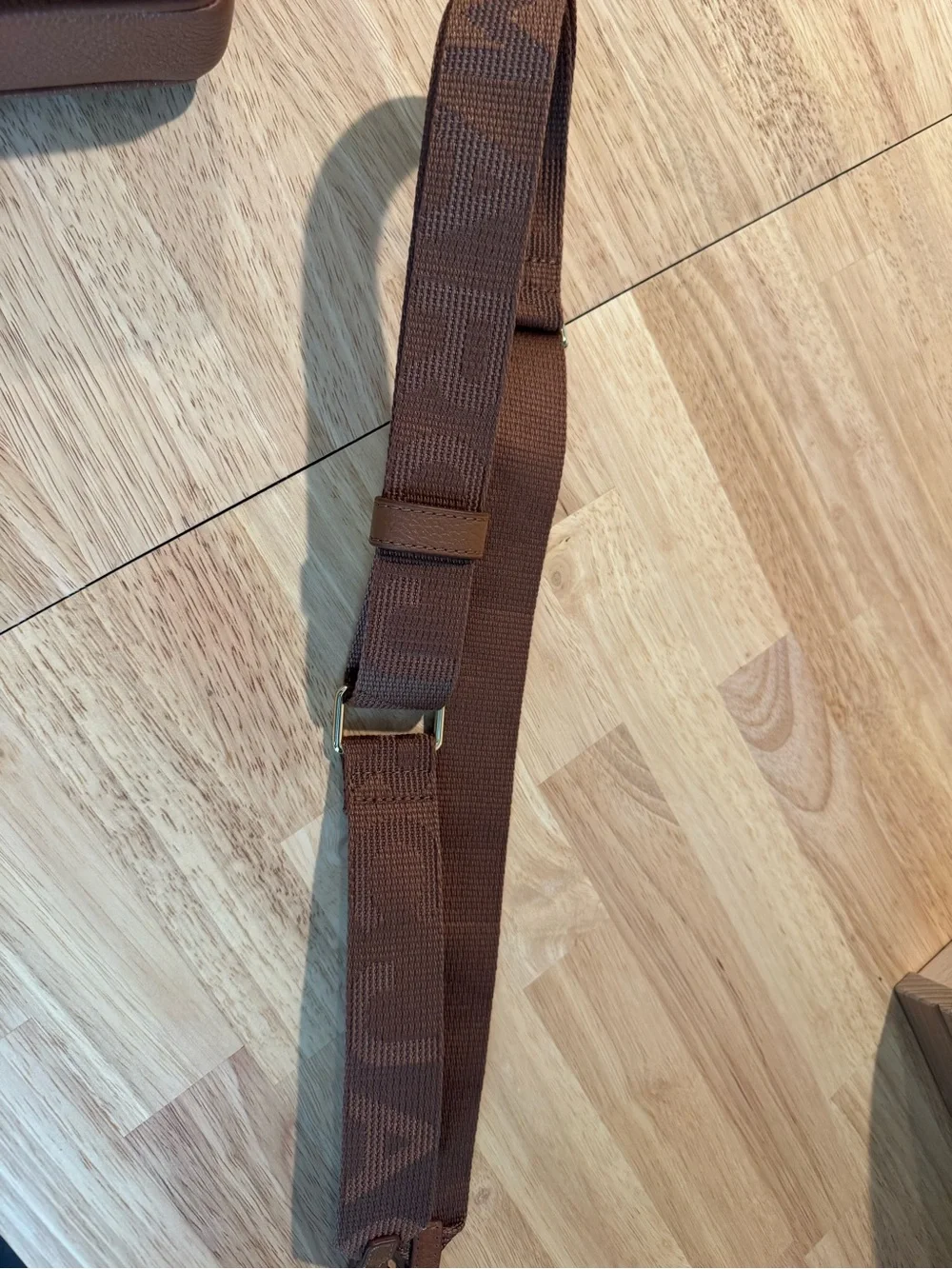 Marc Jacobs Brown Pebbled Leather Zip Wallet with Debossed THE MINI BAG